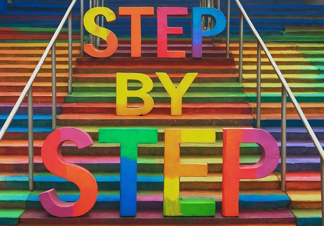 step-by-step-9046592_1280